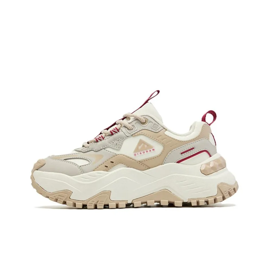 QIAODAN Slip-resistant Thermal Low-Top Footwear Women's White Umber