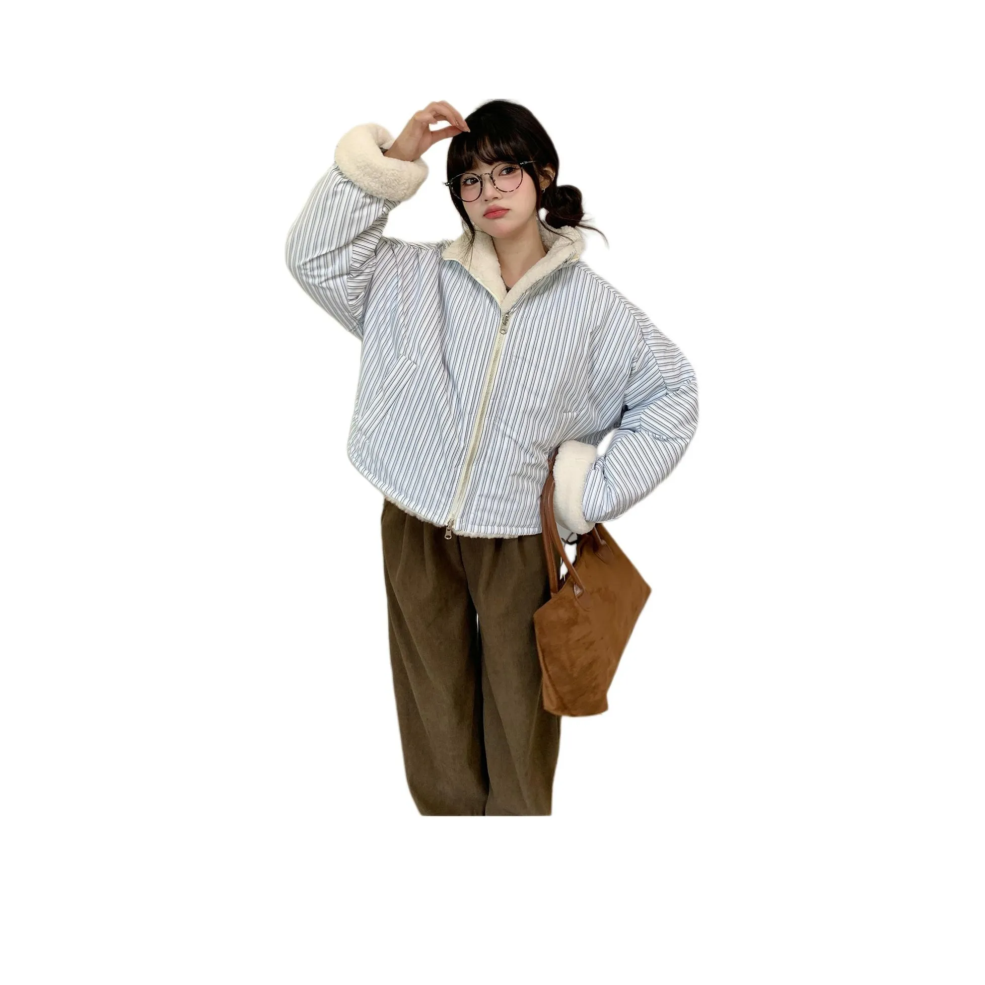 MORii Синий Включая Остров Store MORii Наклейка Женские Пуховики