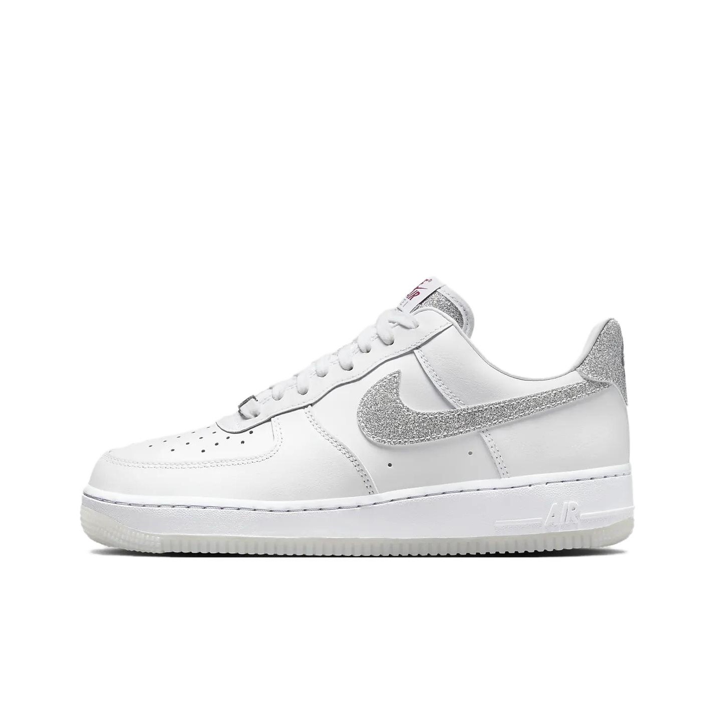 nike air force 1 with mom jeans