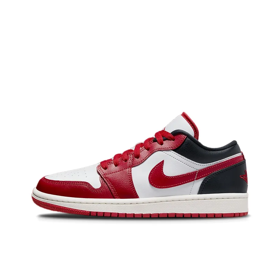Jordan Air Jordan 1 Vintage Basketball Shoes Women's Low Top White/Red/Black