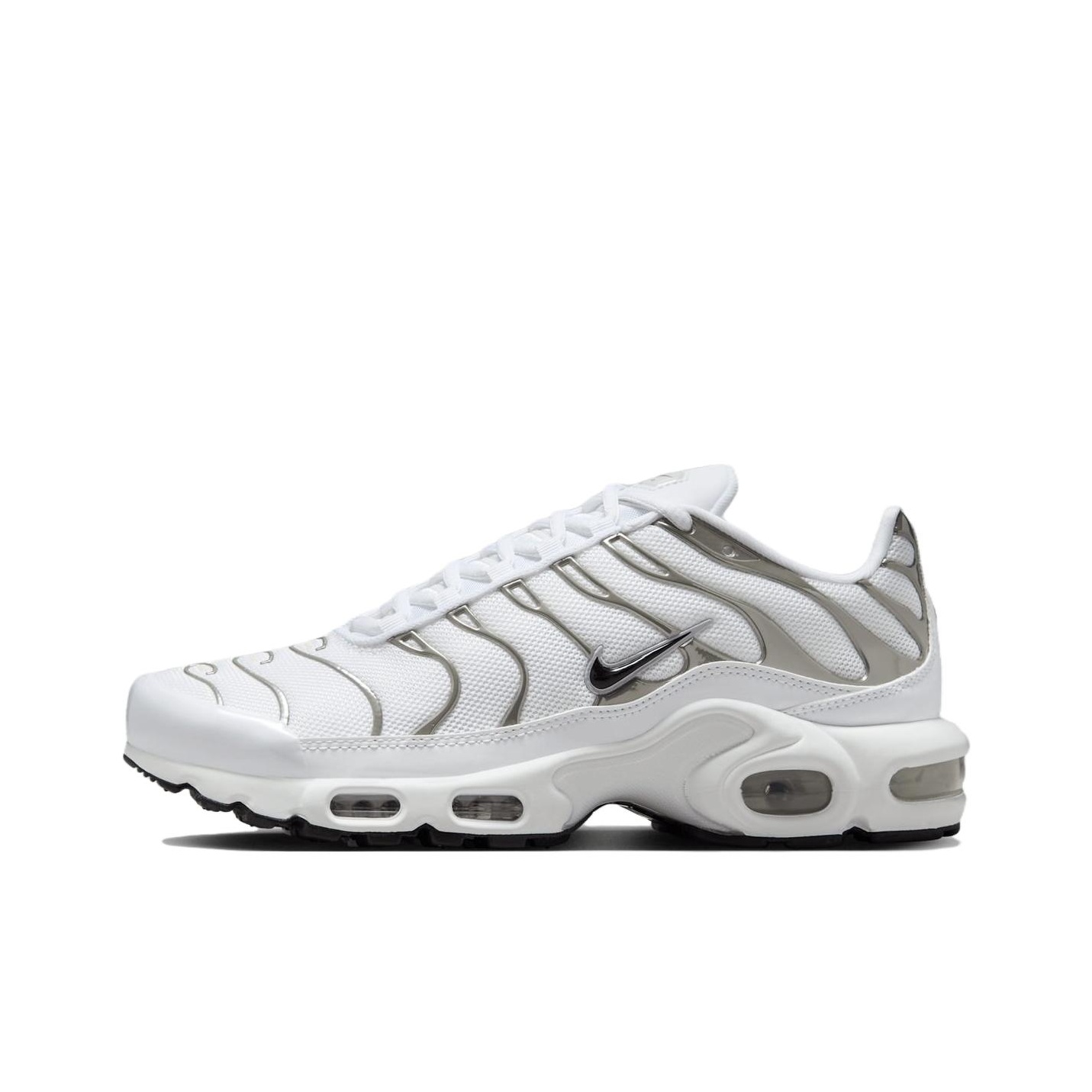 air maxes plus white