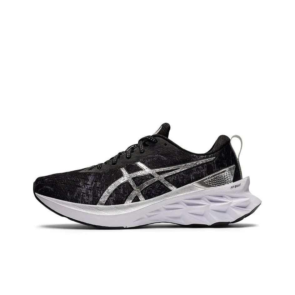 ASICS Novablast 2 Low Топ Повседневные Беговые Кроссовки Женские Черные Серые