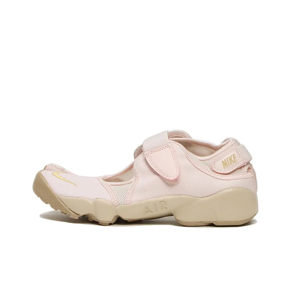 Nike Air Rift Повседневная обувь Женская