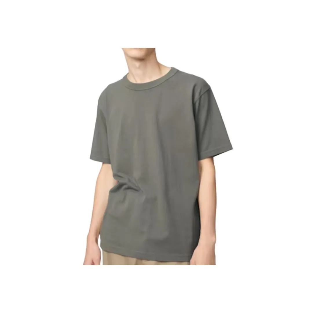 UNIQLO T-рубашка мужская оливково-зеленая