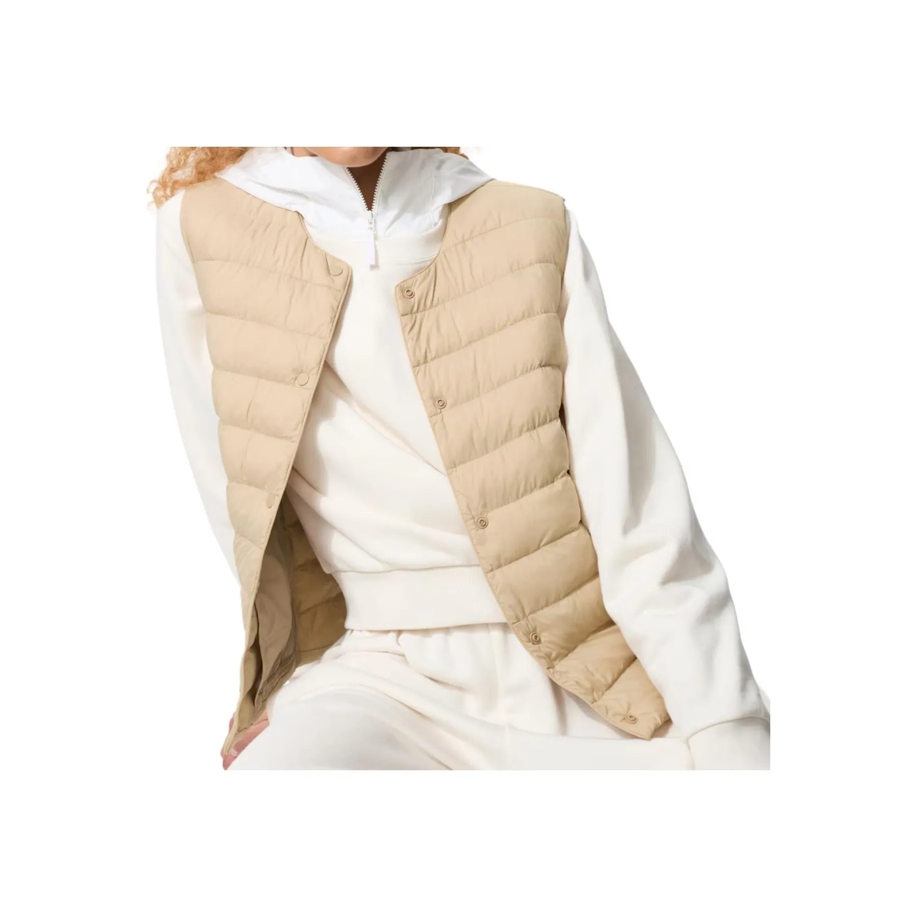 UNIQLO Бежевые Женские Жилеты