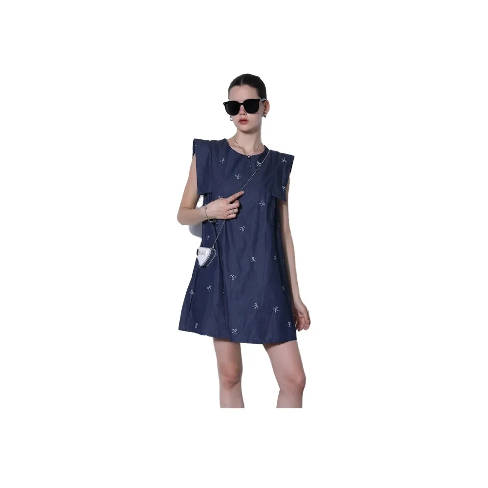 C.3000 Sleeveless Dress Women's Navy Blue