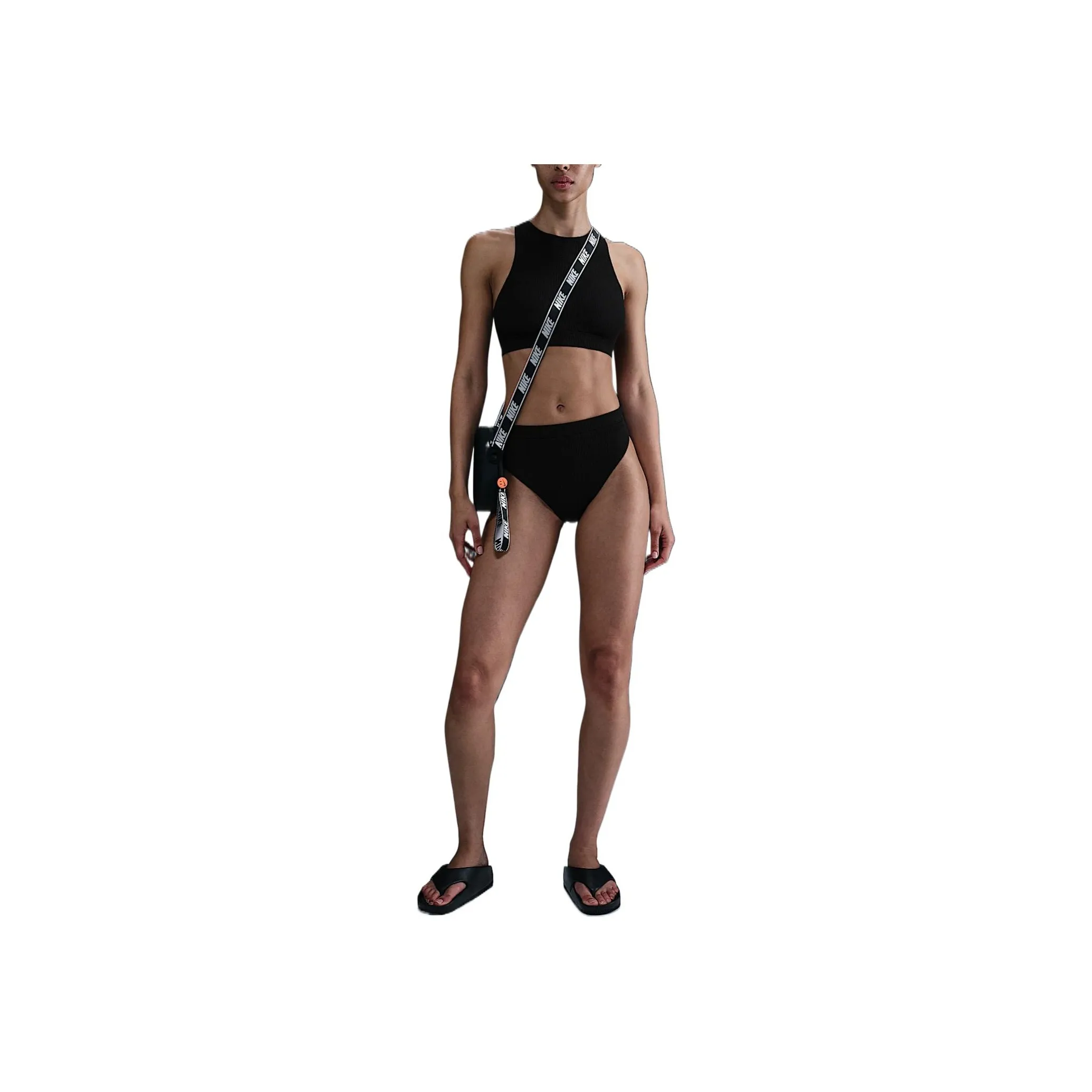 Nike Swim Elevated Essential Women's High Neck Bikini Top