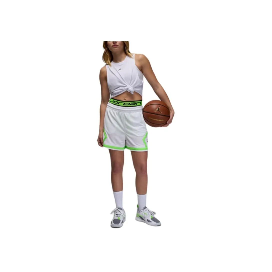 JORDAN Sport Women's 4' Diamond Shorts