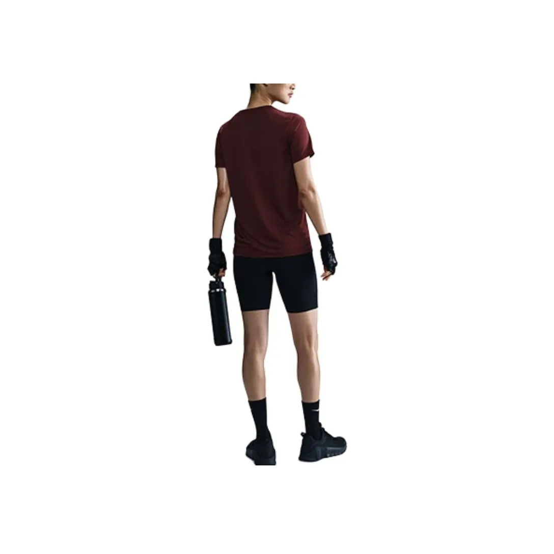 Nike Clothing T Shirts Women's Burgundy