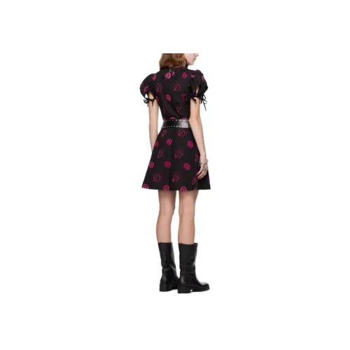 CHOPOVA LOWENA Black Женские Короткие Платья с Рукавами