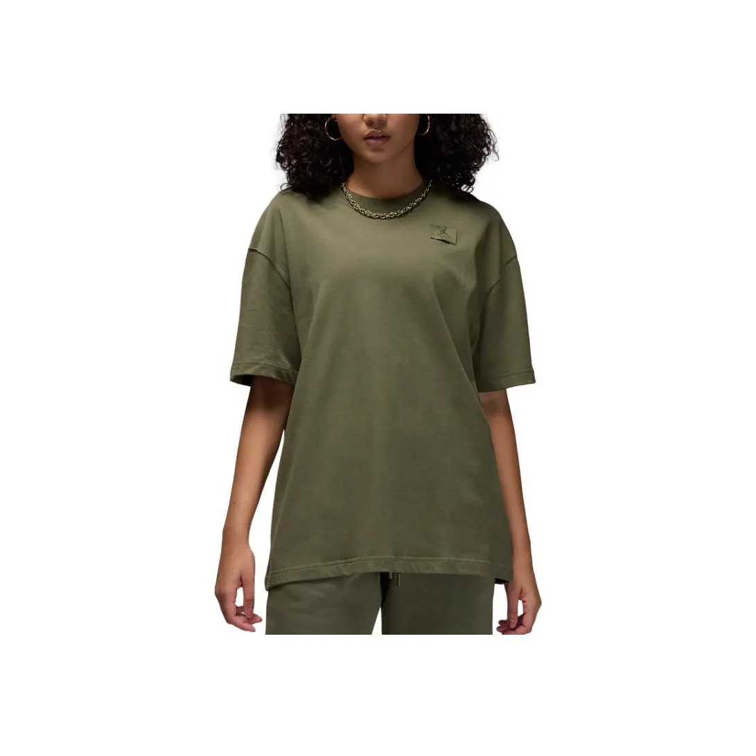 Jordan Flight Essentials Women's Oversized T Shirt