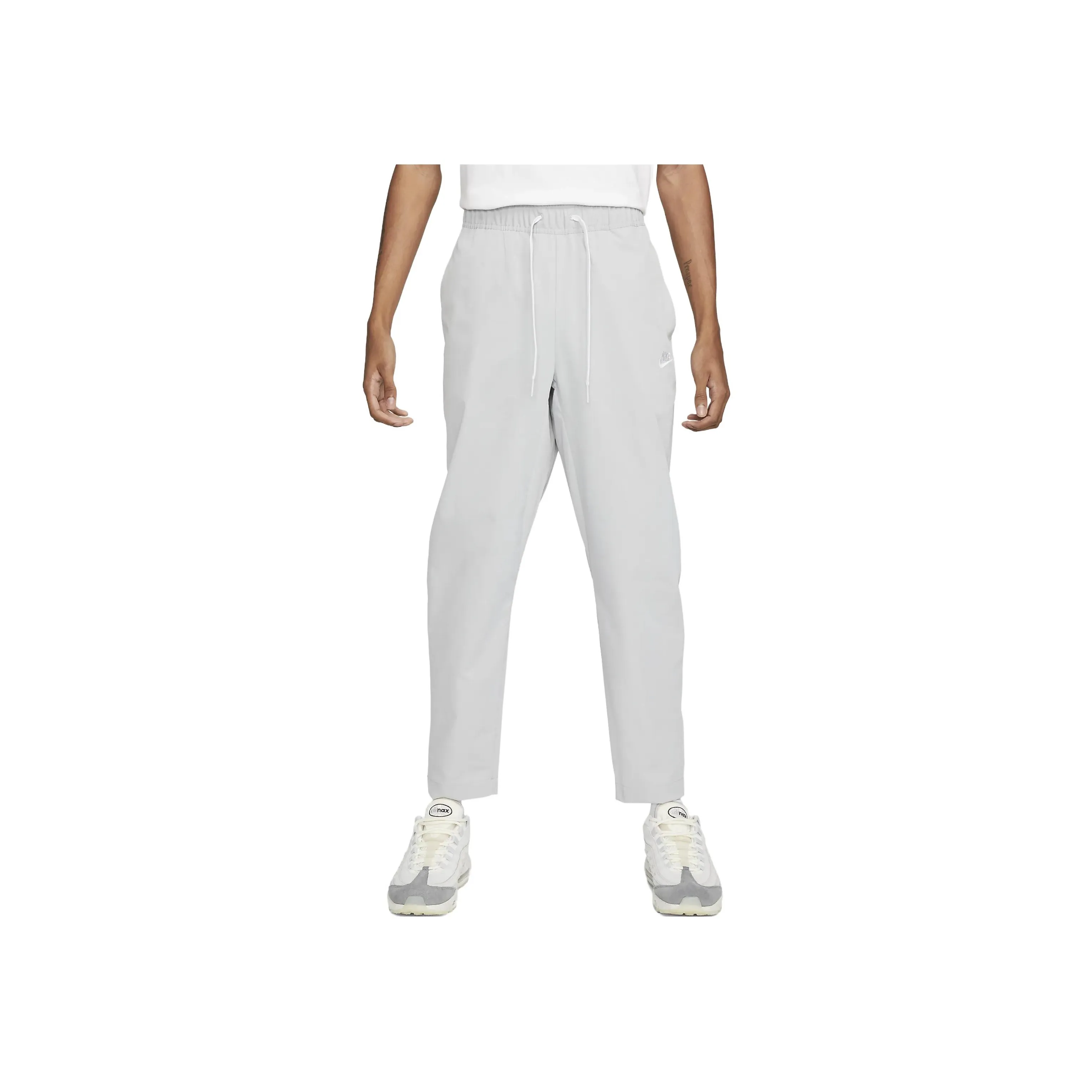 Nike Club Men's Woven Tapered Leg Pants