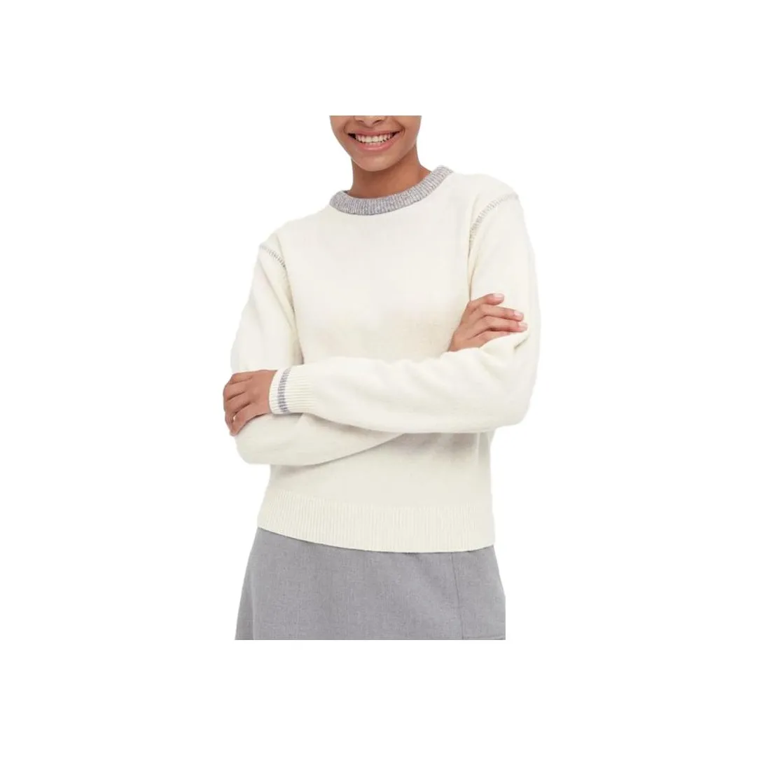 UNIQLO Белые Женские Свитеры