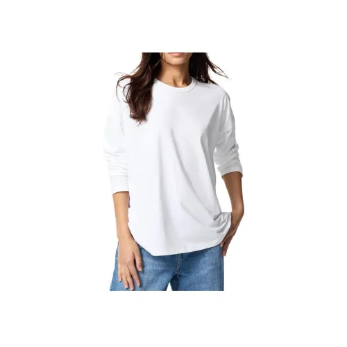 UNIQLO Белые Женские Футболки