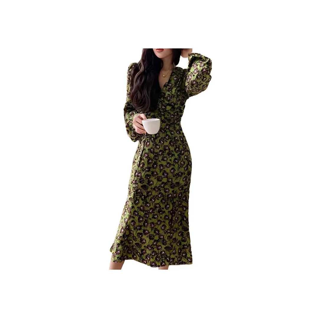 NANING9 Длинное платье с длинным рукавом женское зеленое