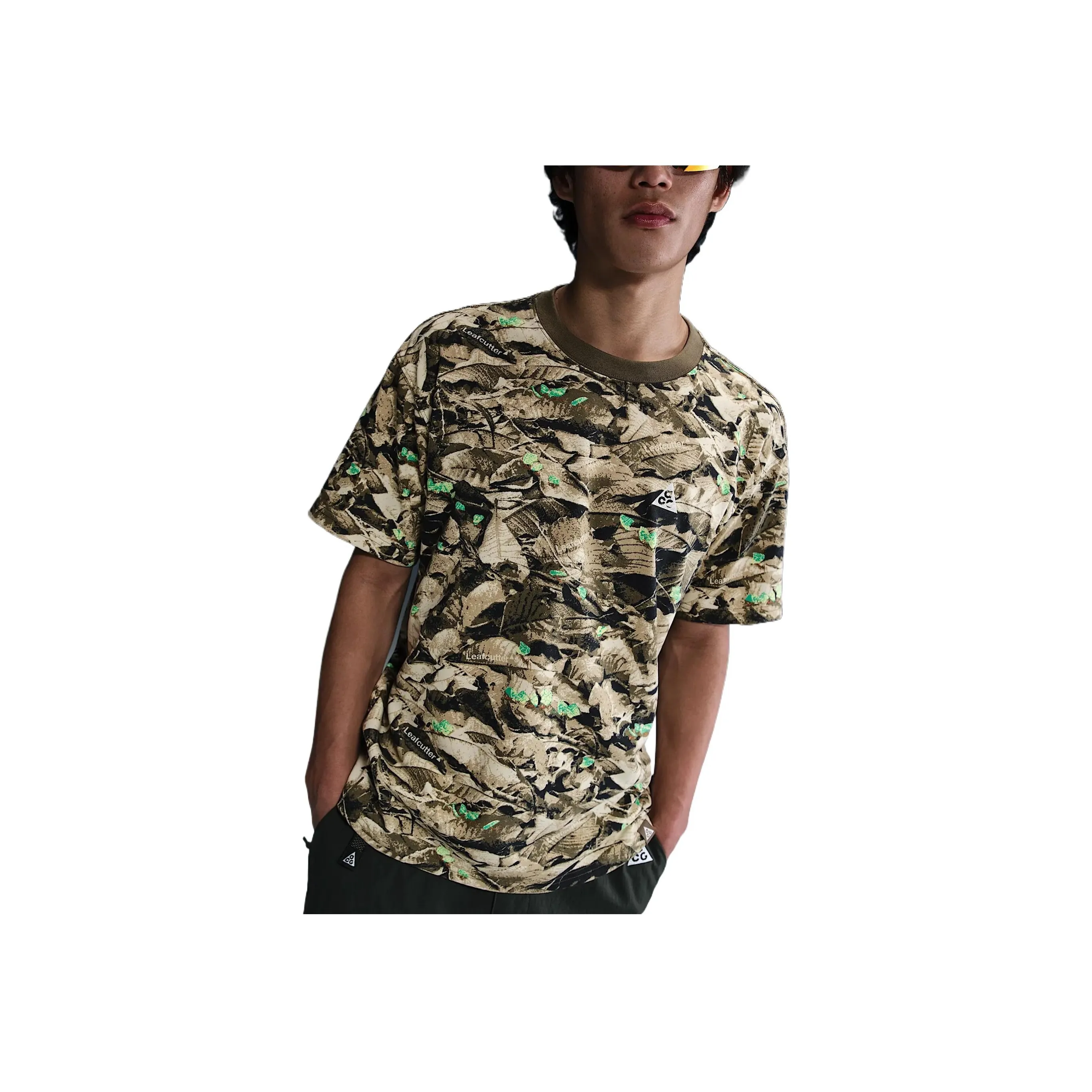 Nike T Shirts Men's Olive