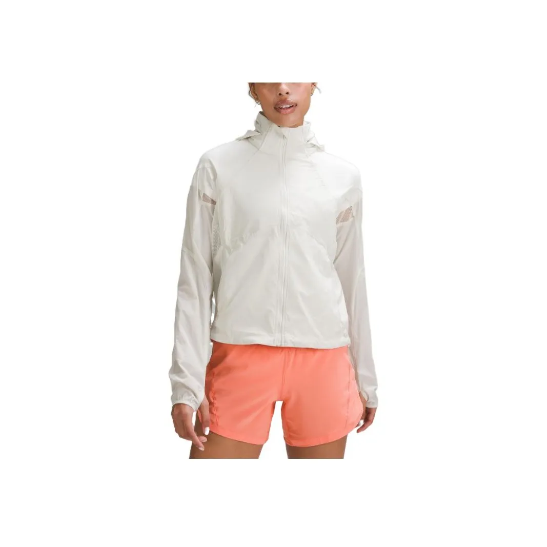 Женские куртки Lululemon