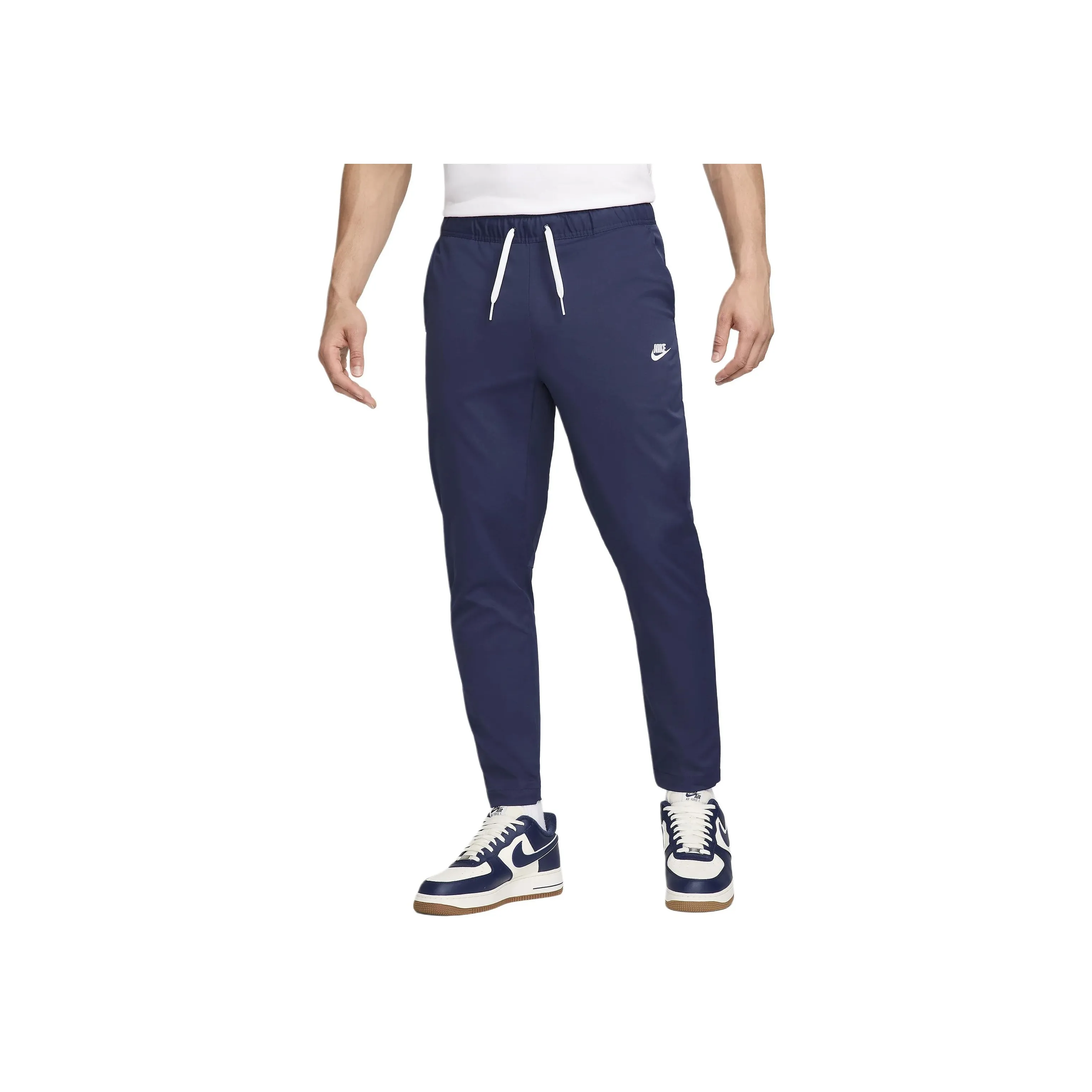 Nike Club Men's Woven Tapered Leg Pants