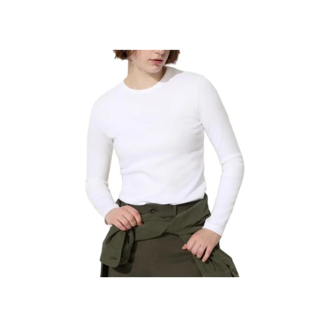 UNIQLO Белые Женские Футболки