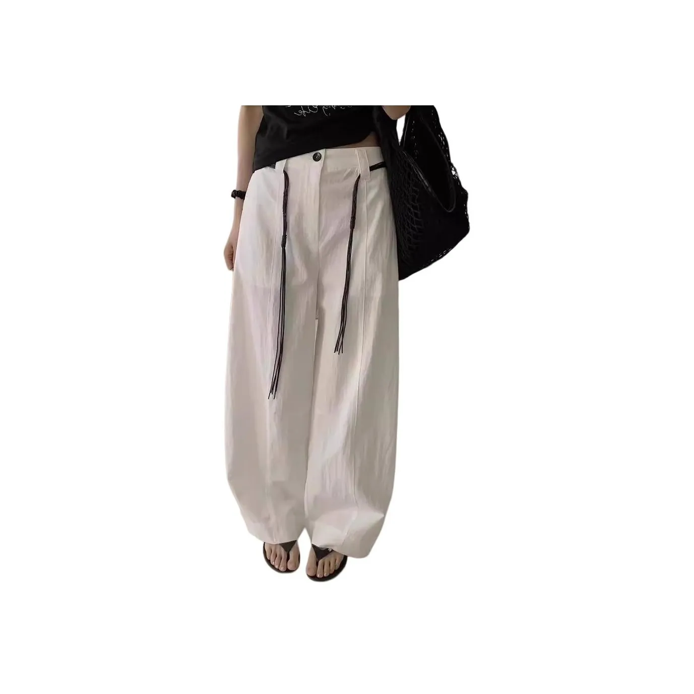 Белые женские джинсы