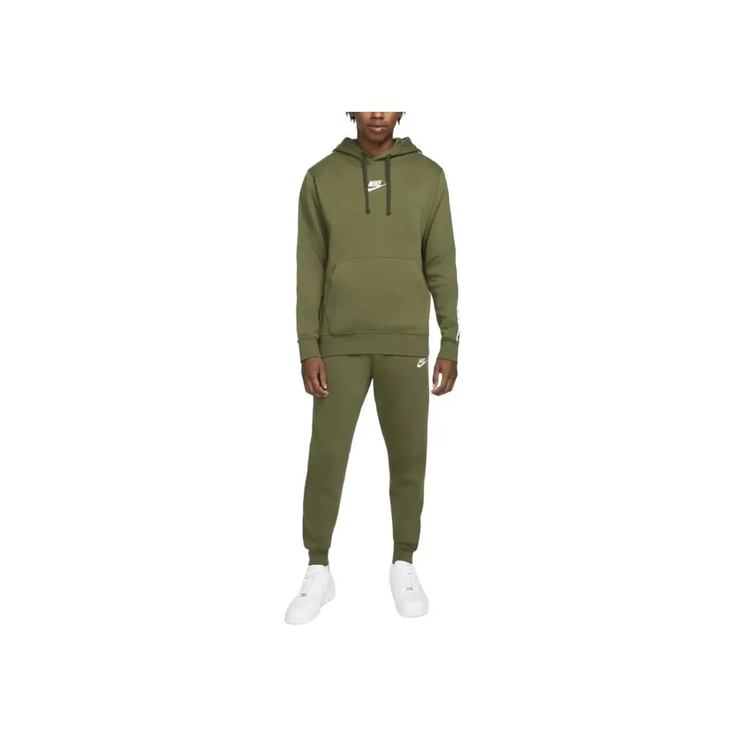 Nike Sportswear Essential Fleece Tracksuit