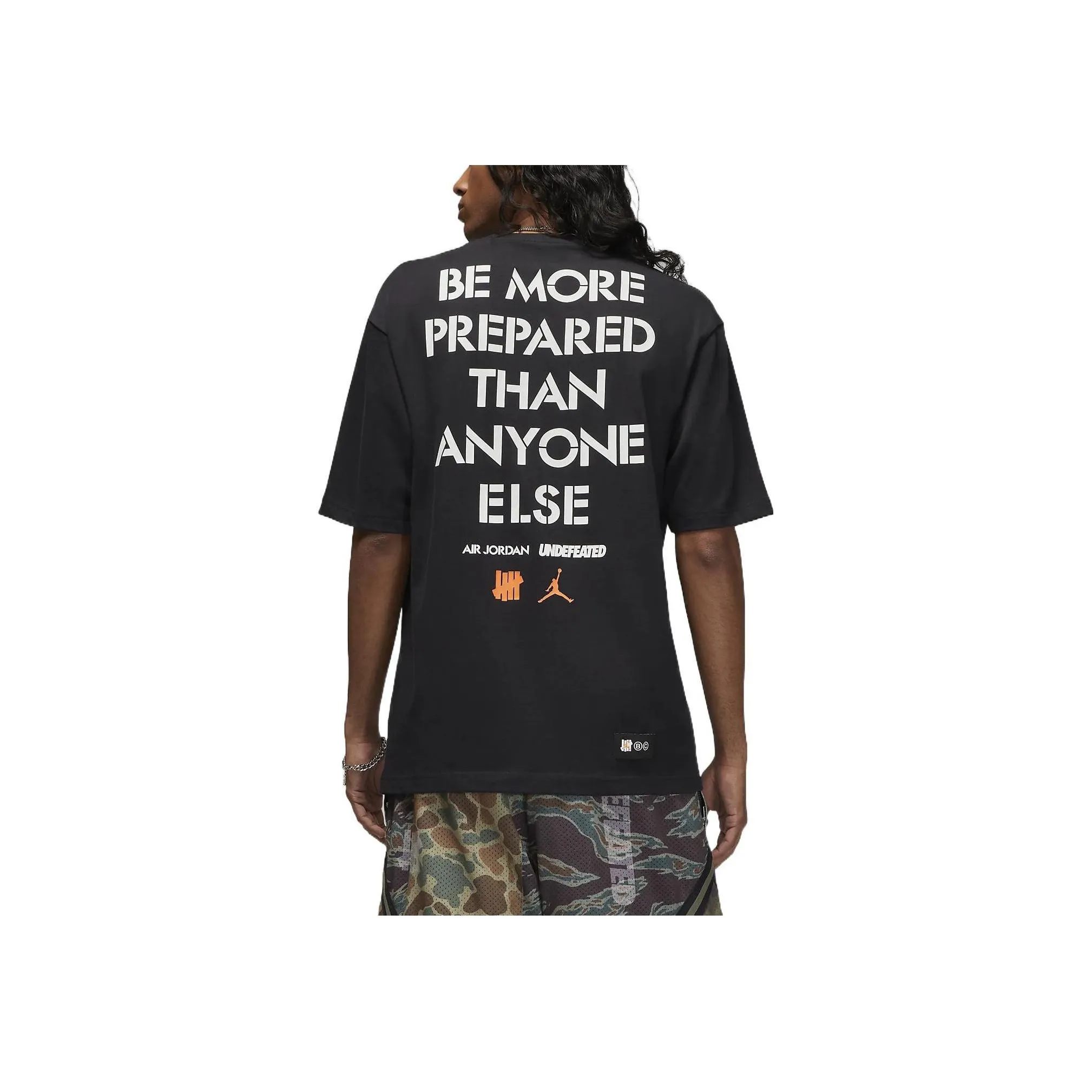 JORDAN X Undefeated Strikes Tee