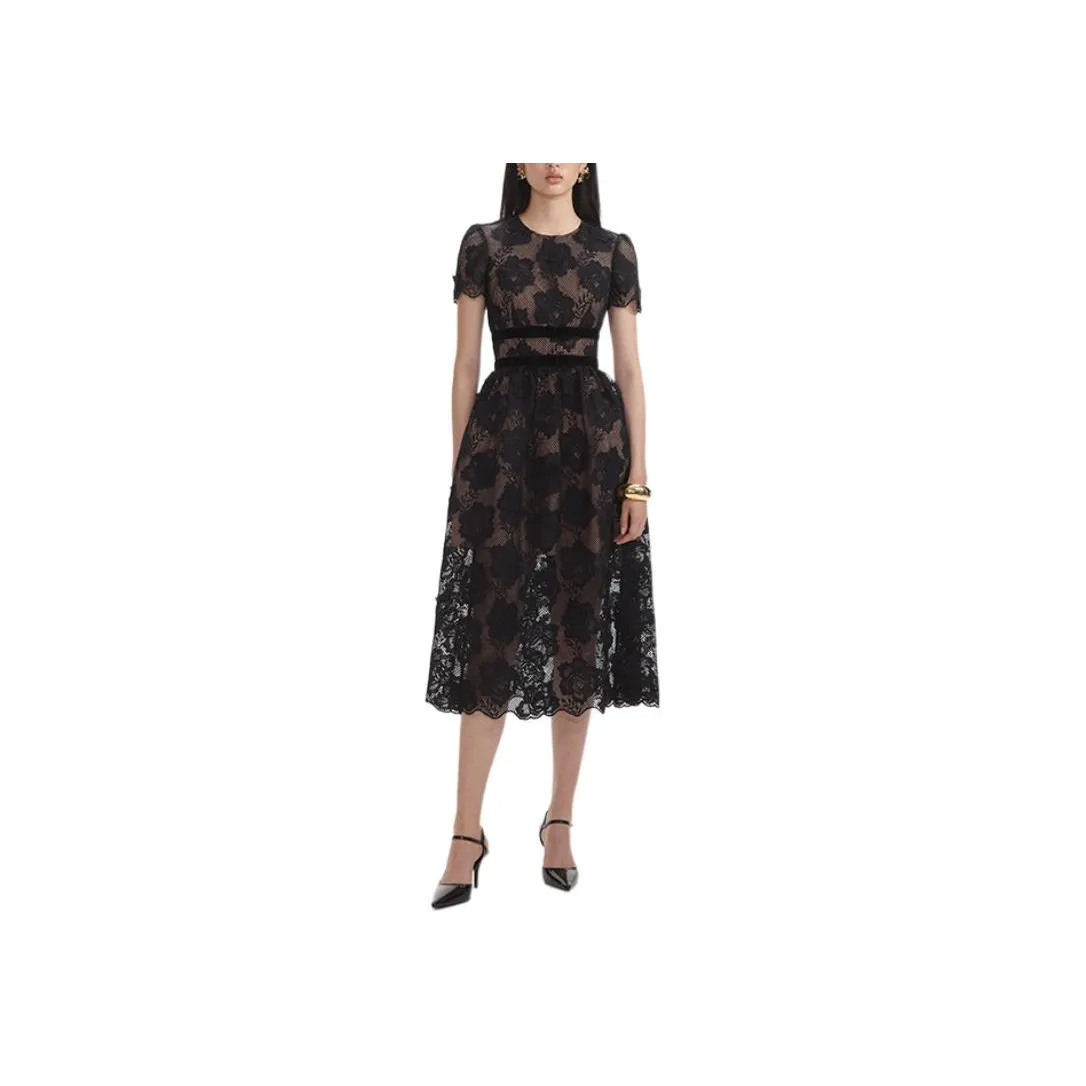Self portrait Short Sleeved Dress Women's Classic Black