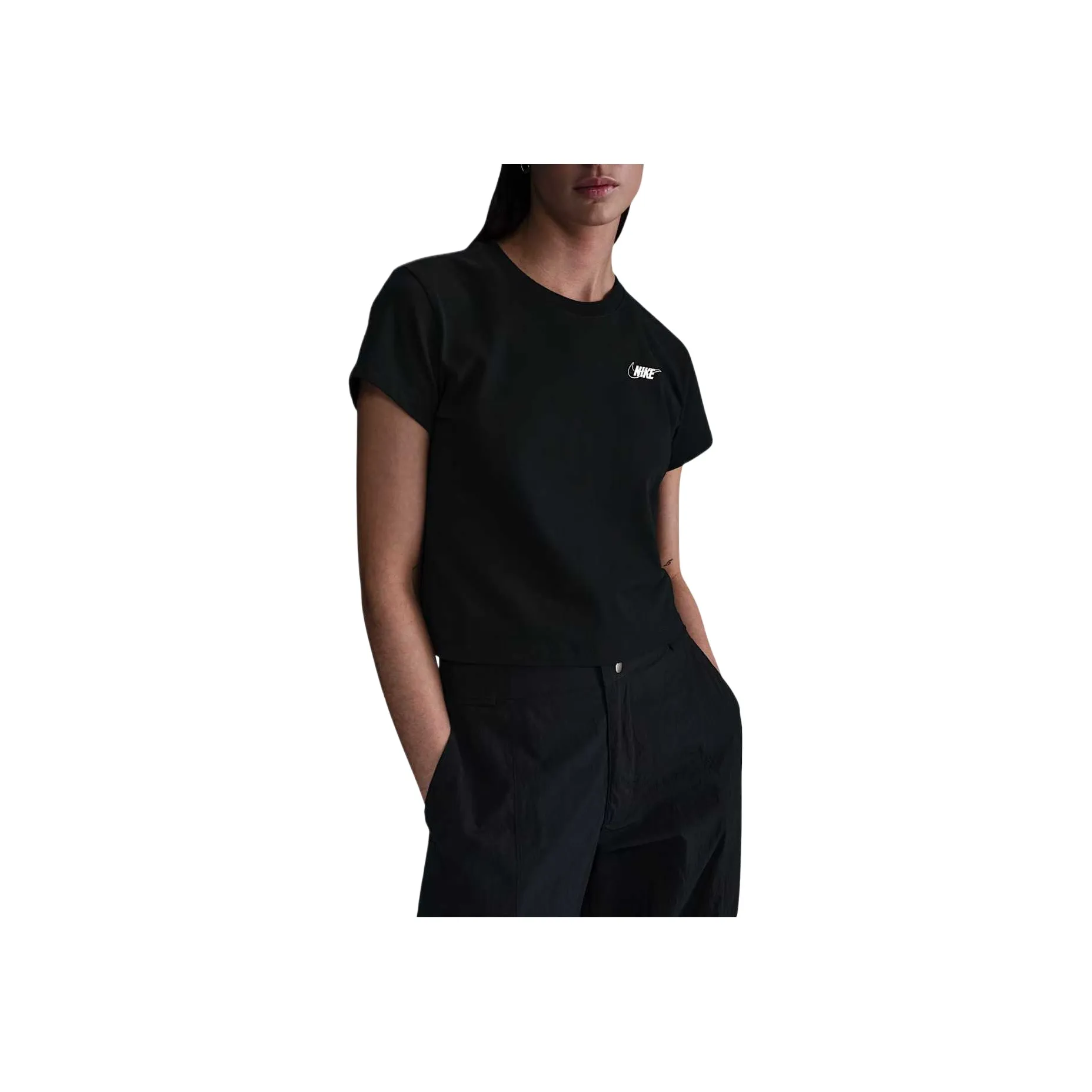 Nike Sportswear Club Women's Short Sleeve Cropped Graphic T Shirt