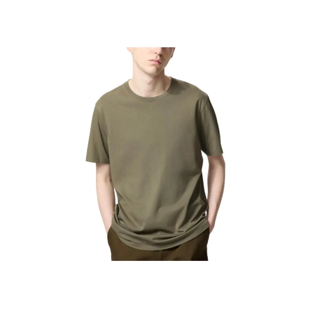 UNIQLO T-рубашка мужская оливково-зеленая