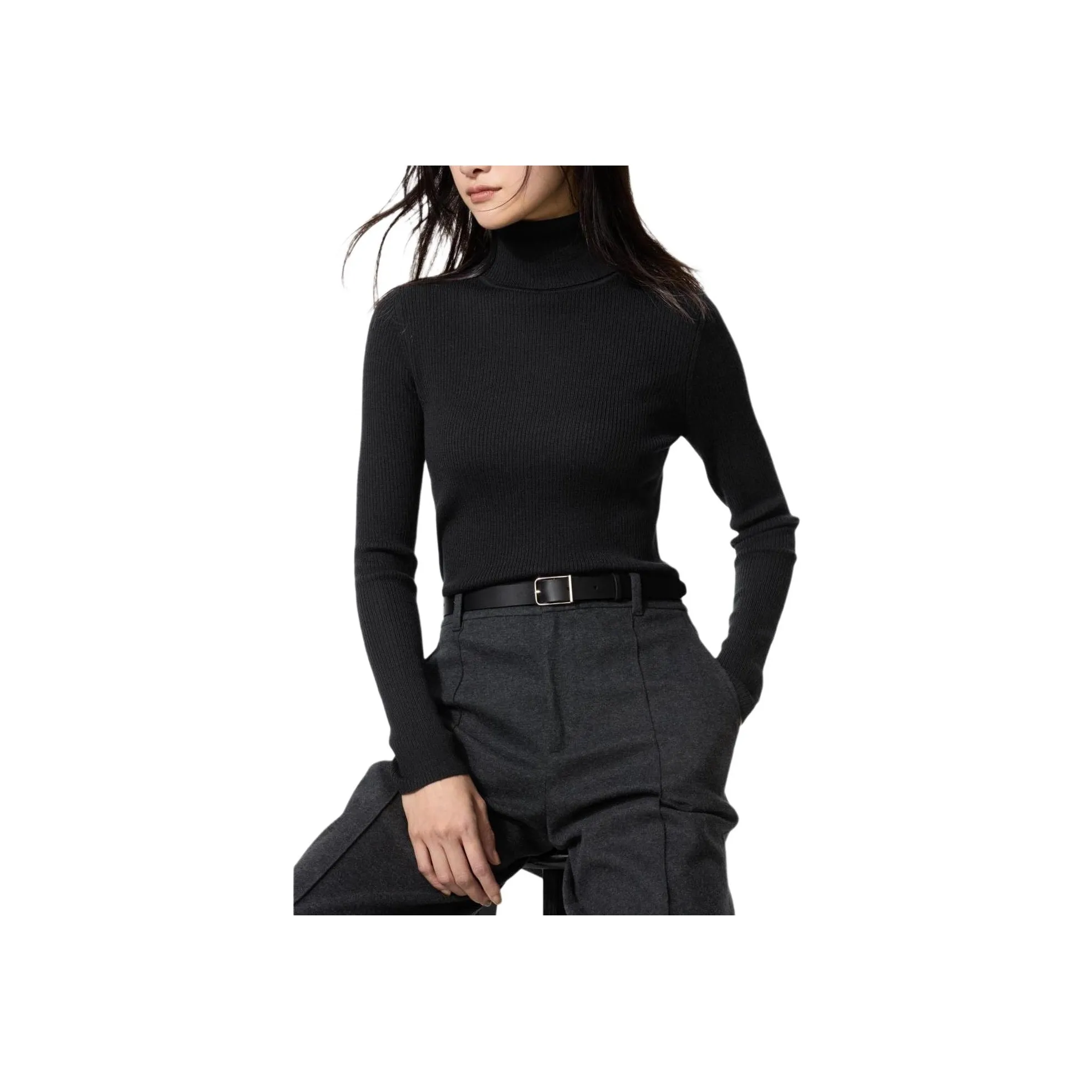 UNIQLO Черные Женские Свитера