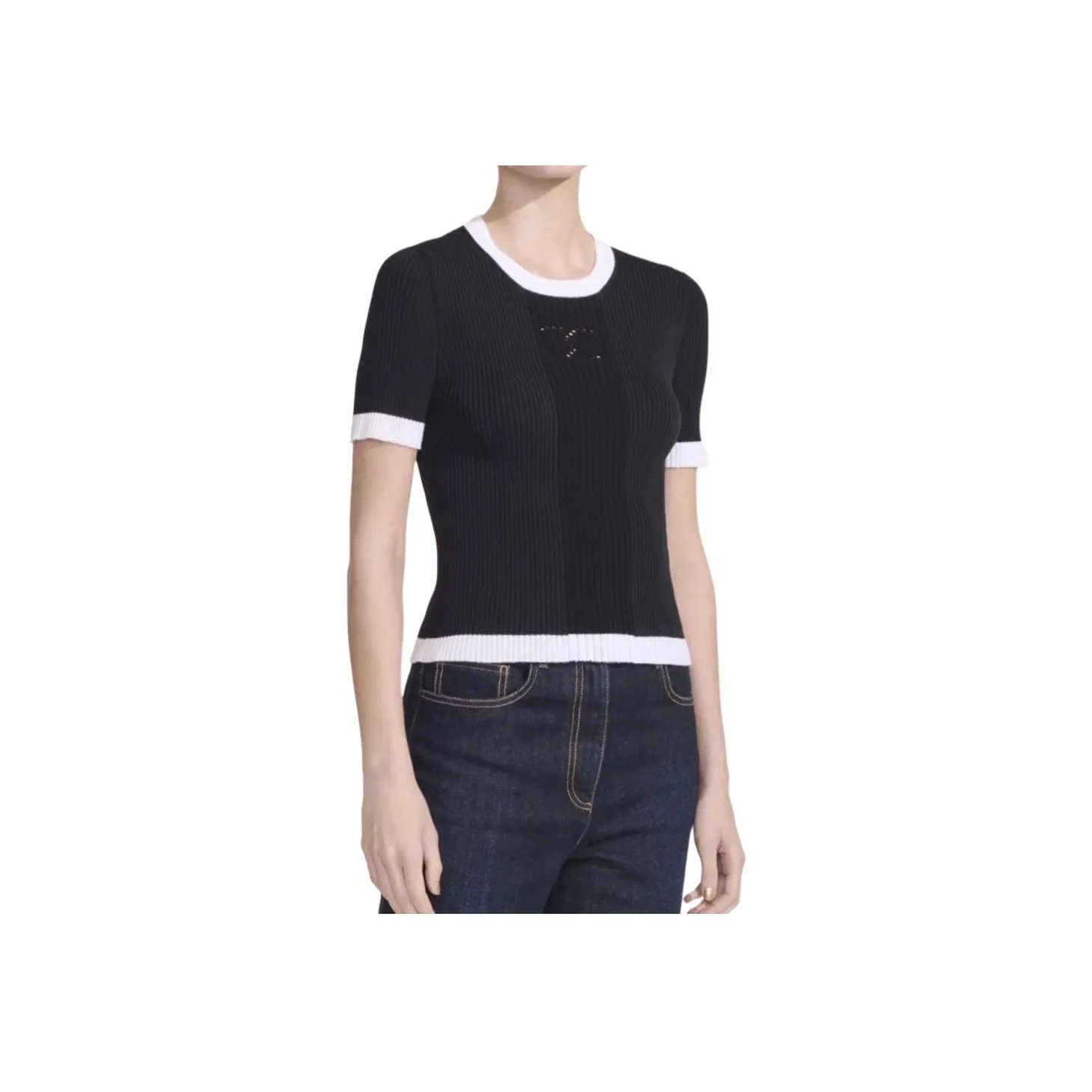 CHANEL T Shirts Women's Black