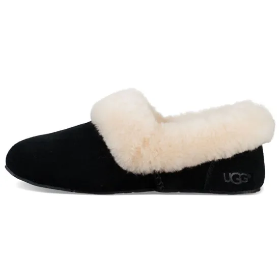 UGG Lifestyle Shoes Women's Low-top Black