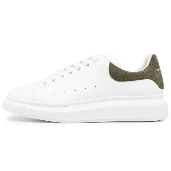 Alexander McQueen Casual Shoes Men Low-Top White