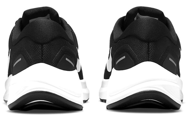 Nike Air Zoom Structure 24