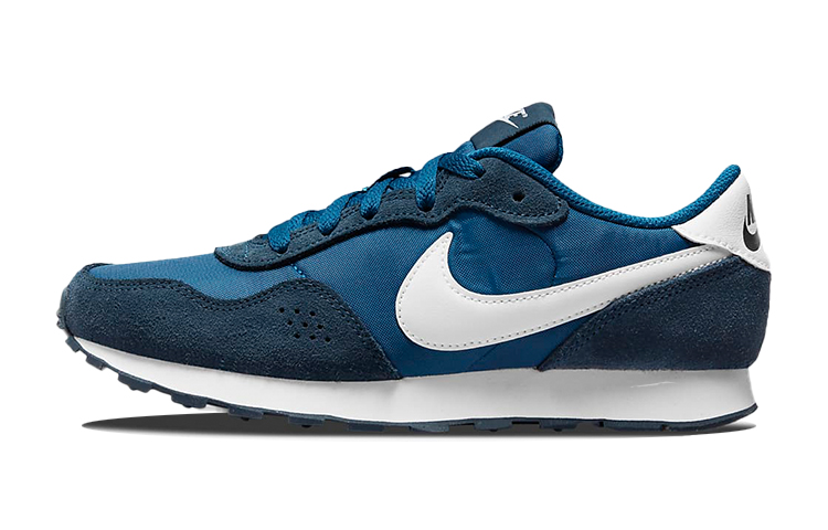 Nike MD Valiant GS