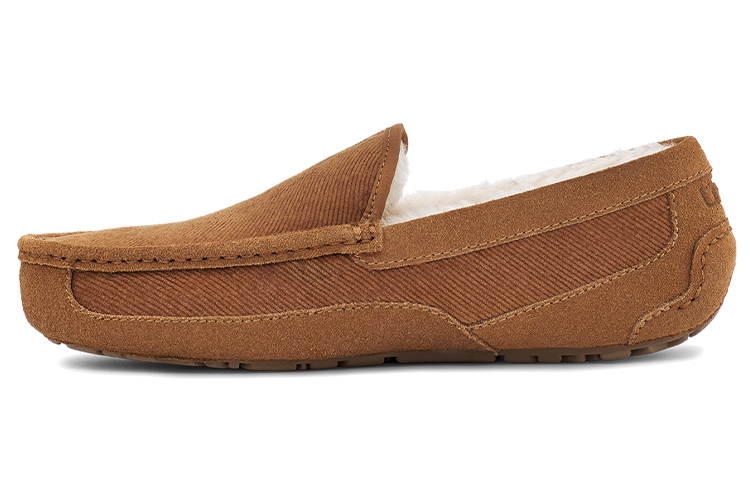 UGG Ascot Corduroy II