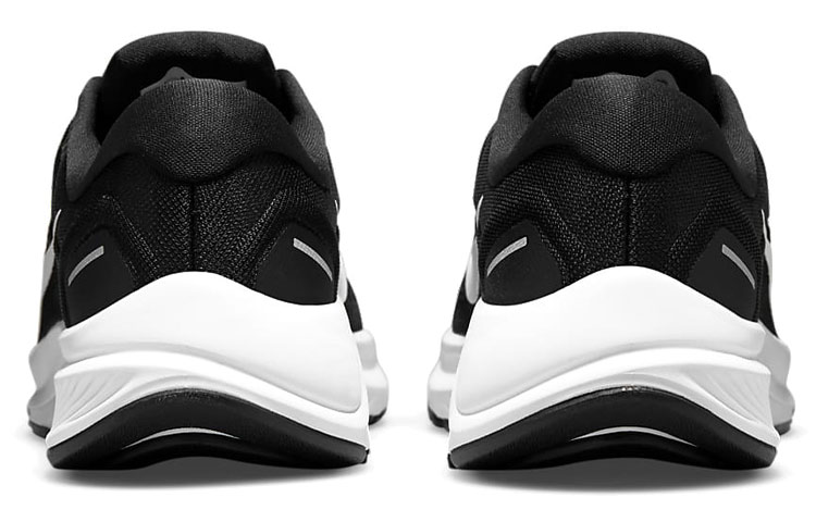 https://cdn.poizon.com/pro-img/origin-img/20220212/645d17f64a87466ea98b3220d958d5e8.jpg
