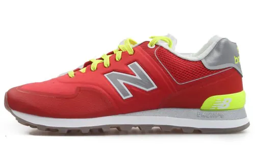 New Balance 574 Low Top Red