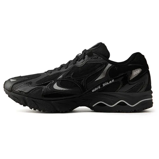 Mizuno Wave Solar 'Black'