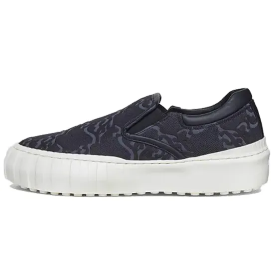 FENDI Force Skateboard Shoes Women's Low-Top Black