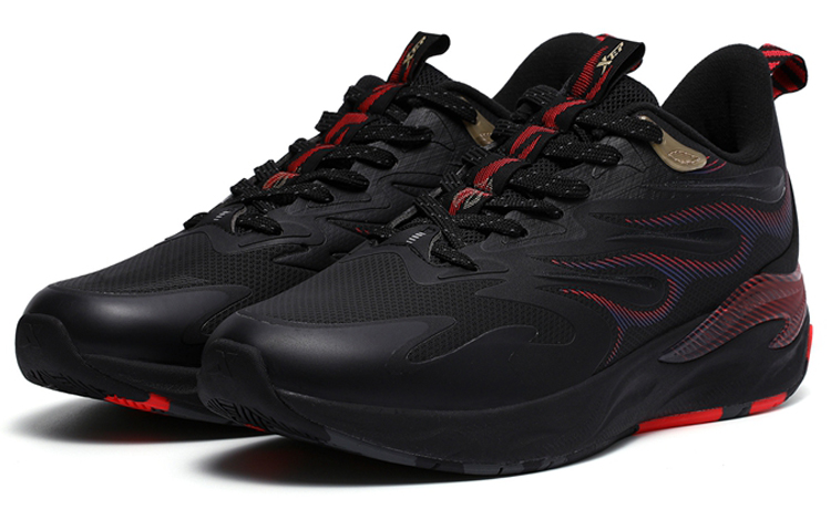 XTEP Low top Running Shoes Women’s Black Red