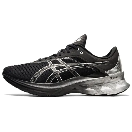 Asics Novablast 'Black Pure Silver'