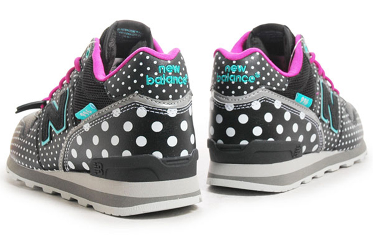 New Balance 996 Low Top Black Women’s