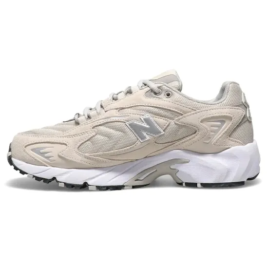 New Balance 725 Beige