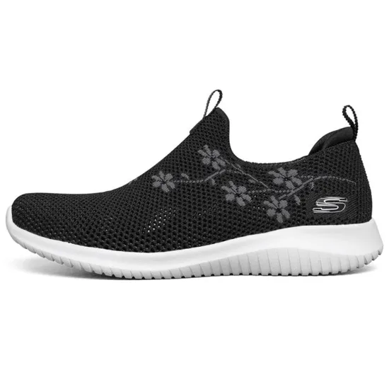 Skechers Ultra Flex Breathable Minimalistic Low Tops Athleisure Casual Sports Shoe Black Women's