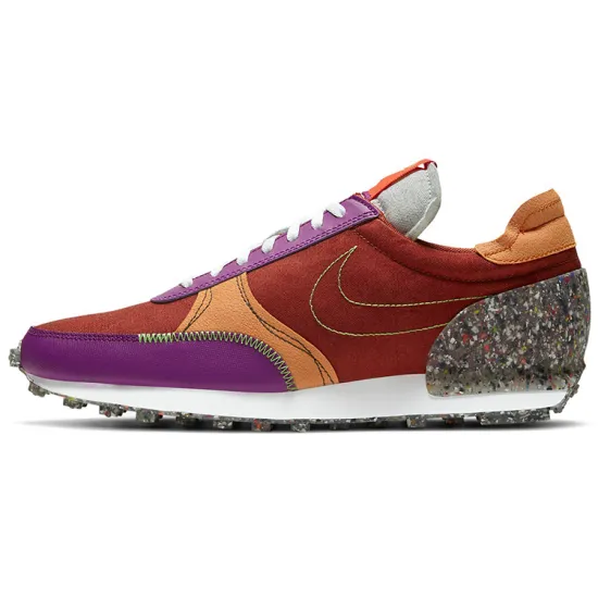 Nike Daybreak Type Rugged Orange