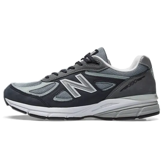New Balance 990v4 Magnet