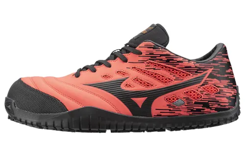 Mizuno Almighty Textile, Leather Slip Resistant, Abrasion Resistant, Breathable Low top Casual Shoes Men's Red Black