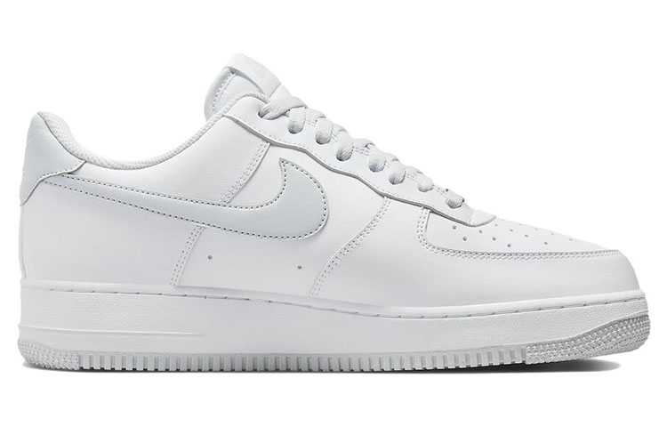 Nike Air Force 1 07 "pecan"