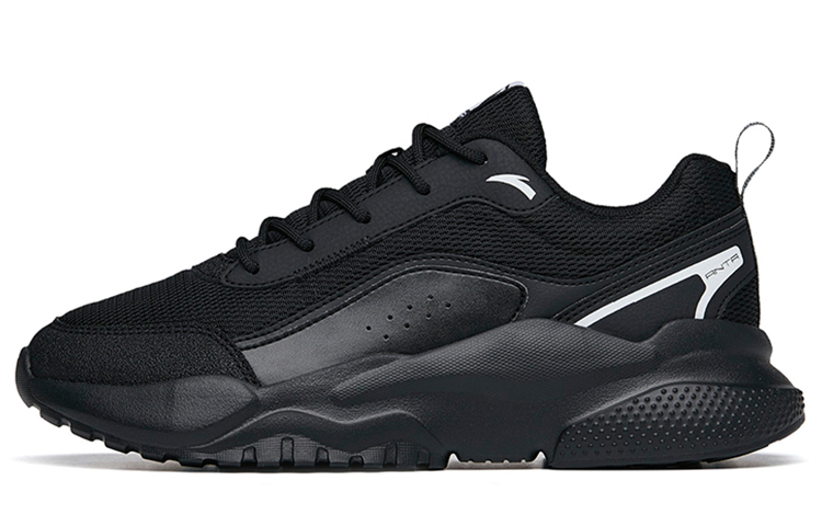 Anta Life Collection Non slip Lightweight Low top Sports Casual Shoes Women's Black